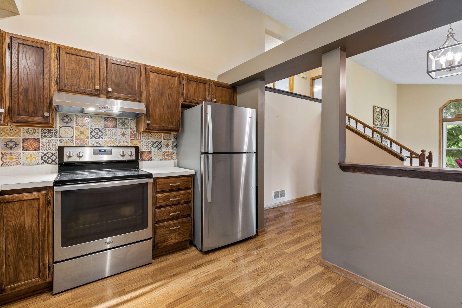 View of Residential at 4482 Oak Pond Road, Eagan MN 55123, Eagan (17 of 40) - Mike Wilen | Minnesota Team Real Estate