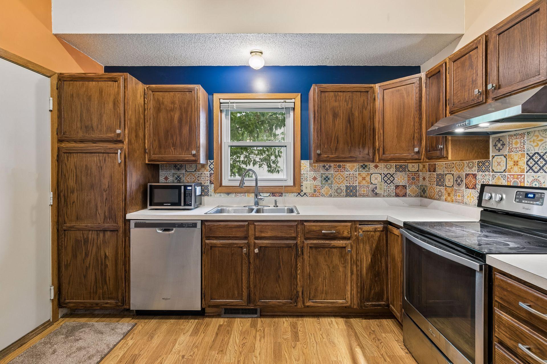 View of Residential at 4482 Oak Pond Road, Eagan MN 55123, Eagan (14 of 40) - Mike Wilen | Minnesota Team Real Estate
