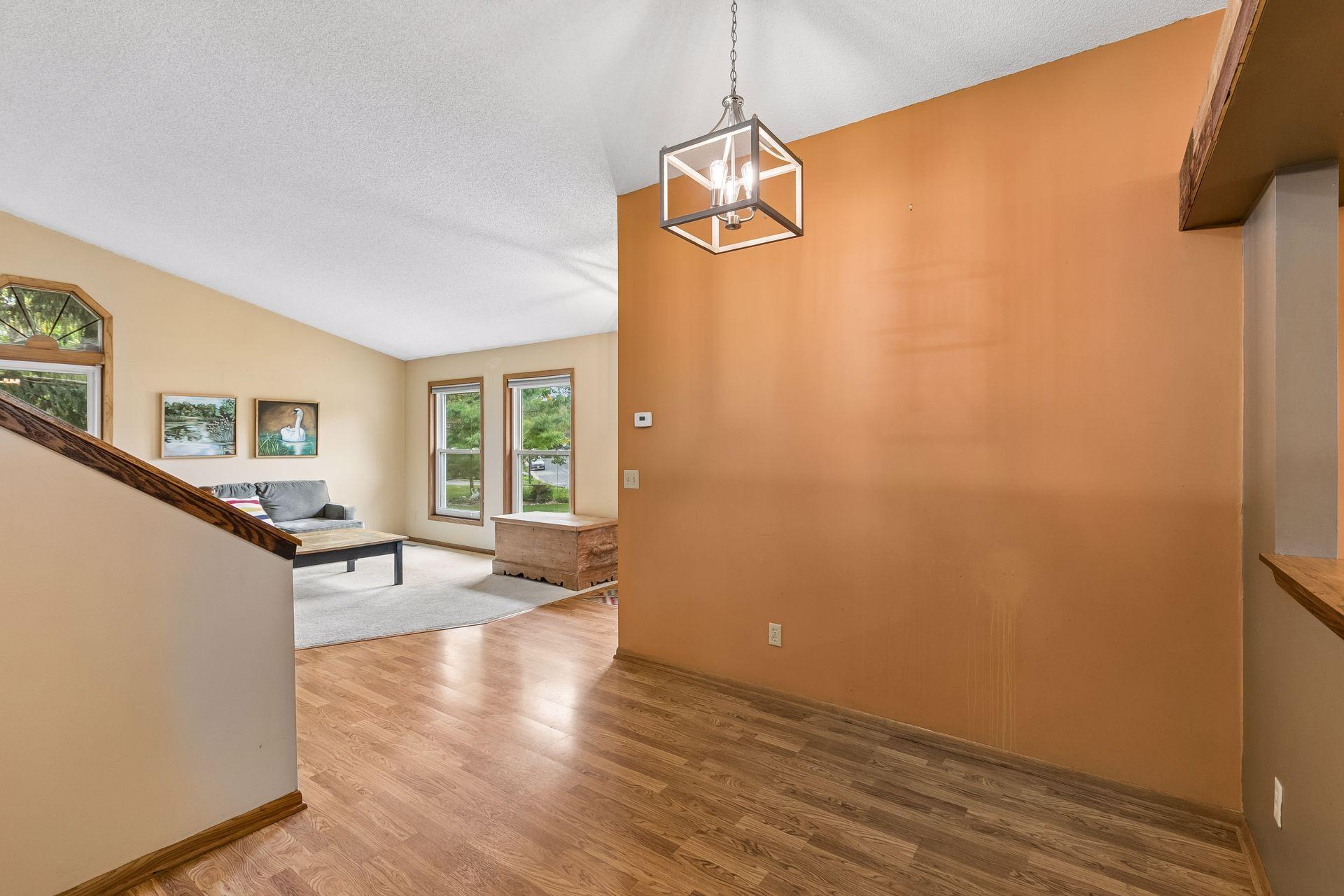 View of Residential at 4482 Oak Pond Road, Eagan MN 55123, Eagan (11 of 40) - Mike Wilen | Minnesota Team Real Estate