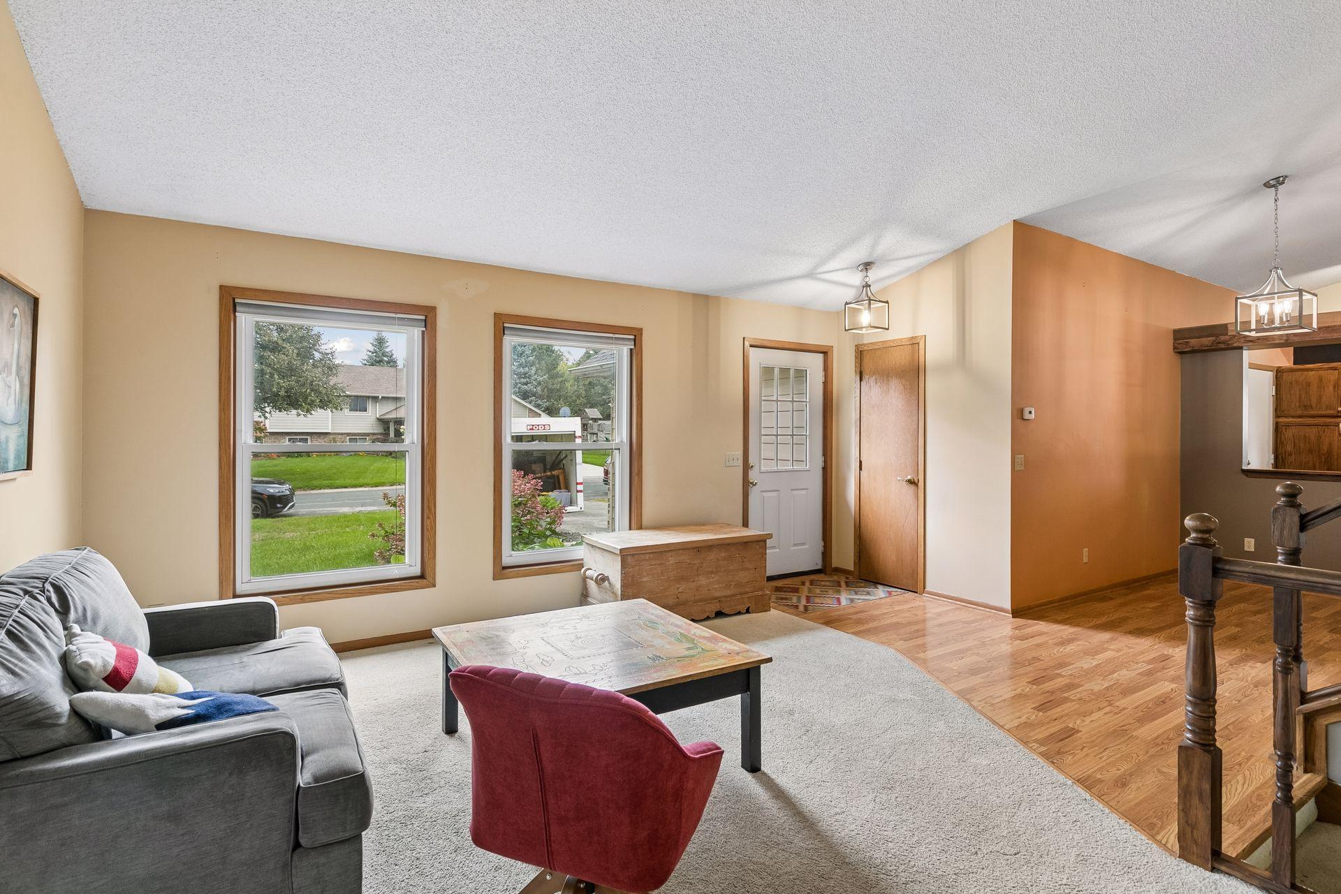 View of Residential at 4482 Oak Pond Road, Eagan MN 55123, Eagan (9 of 40) - Mike Wilen | Minnesota Team Real Estate