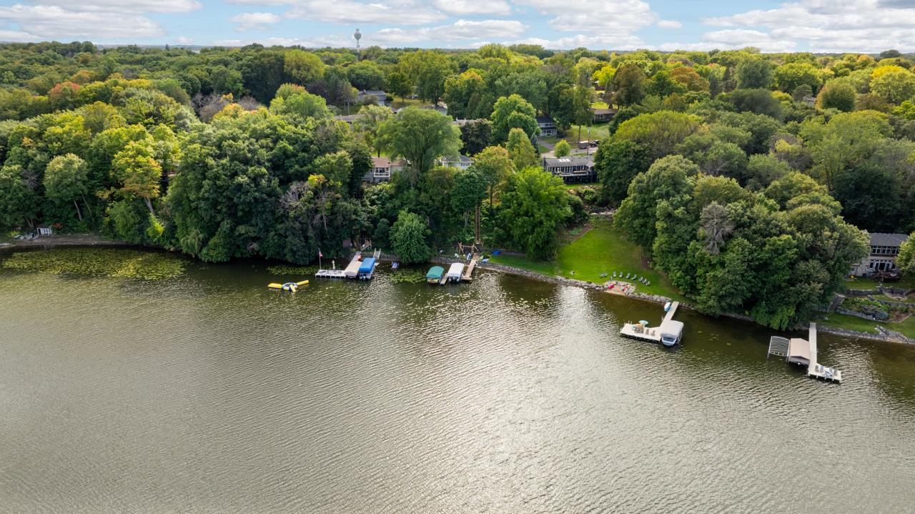 View of Residential at 7339 Frontier Trail, Chanhassen MN 55317, Chanhassen (4 of 15) - Mike Wilen | Minnesota Team Real Estate