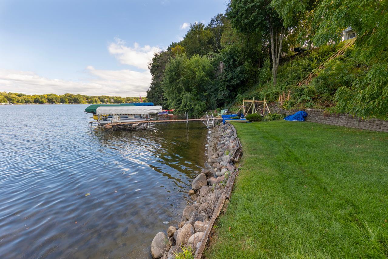 View of Residential at 7339 Frontier Trail, Chanhassen MN 55317, Chanhassen (2 of 15) - Mike Wilen | Minnesota Team Real Estate