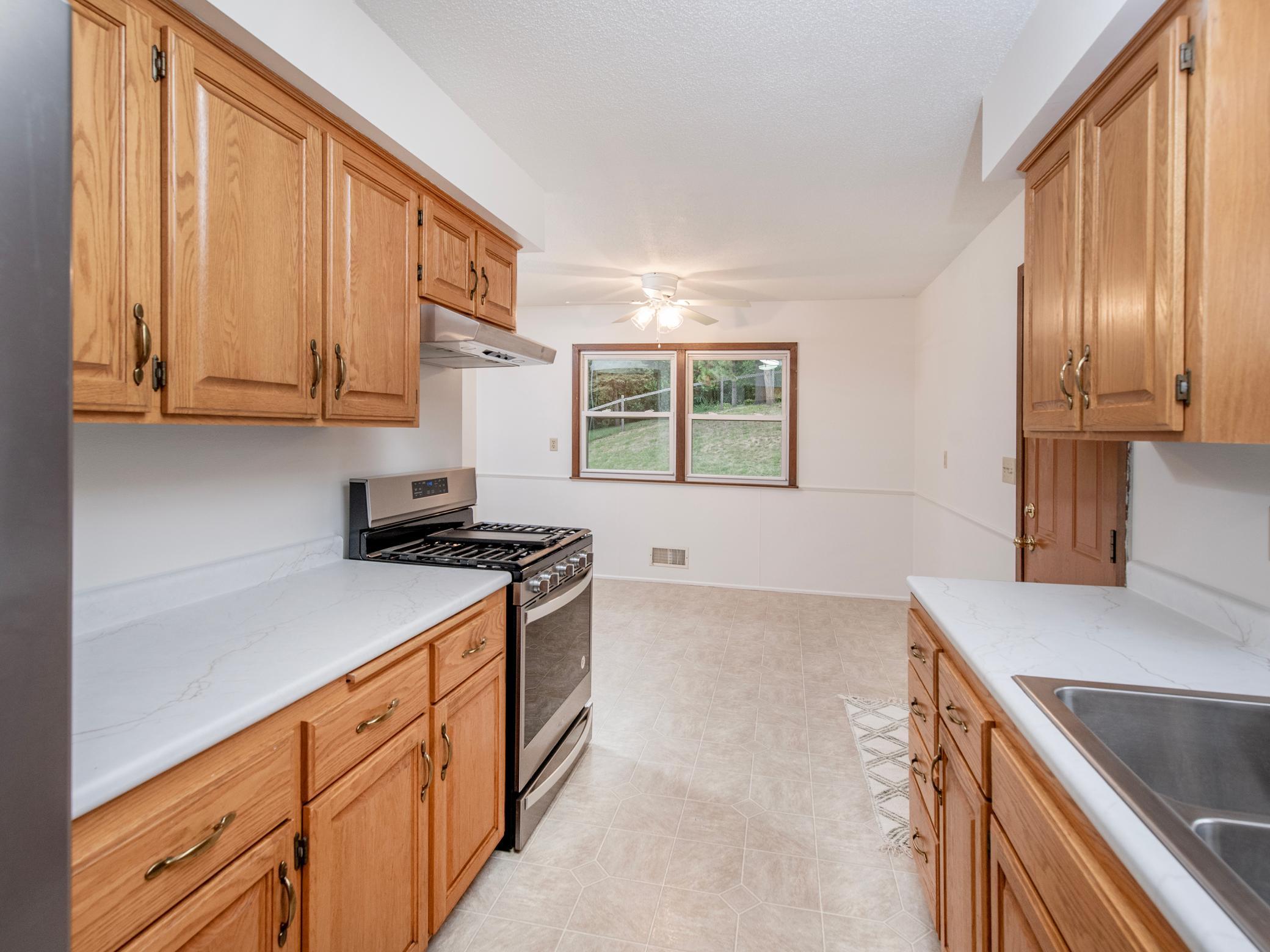 View of Residential at 416 21st Avenue, South Saint Paul MN 55075, South Saint Paul (7 of 25) - Mike Wilen | Minnesota Team Real Estate