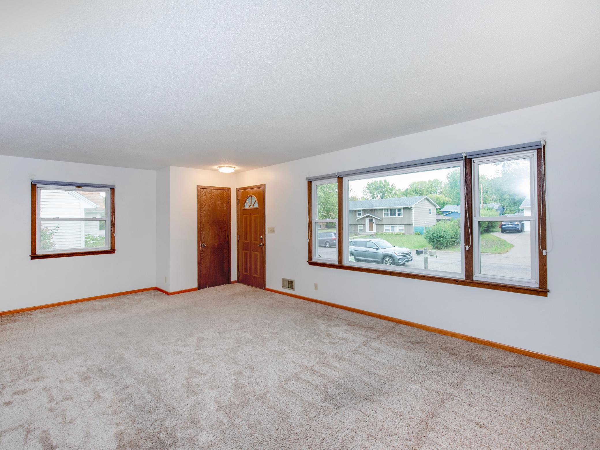 View of Residential at 416 21st Avenue, South Saint Paul MN 55075, South Saint Paul (3 of 25) - Mike Wilen | Minnesota Team Real Estate