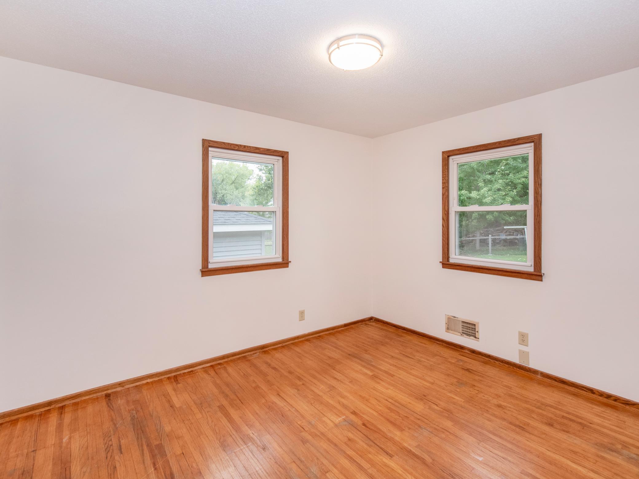 View of Residential at 416 21st Avenue, South Saint Paul MN 55075, South Saint Paul (9 of 25) - Mike Wilen | Minnesota Team Real Estate
