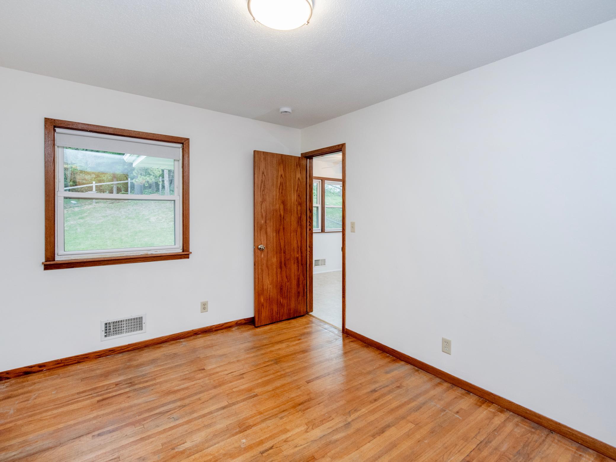 View of Residential at 416 21st Avenue, South Saint Paul MN 55075, South Saint Paul (8 of 25) - Mike Wilen | Minnesota Team Real Estate