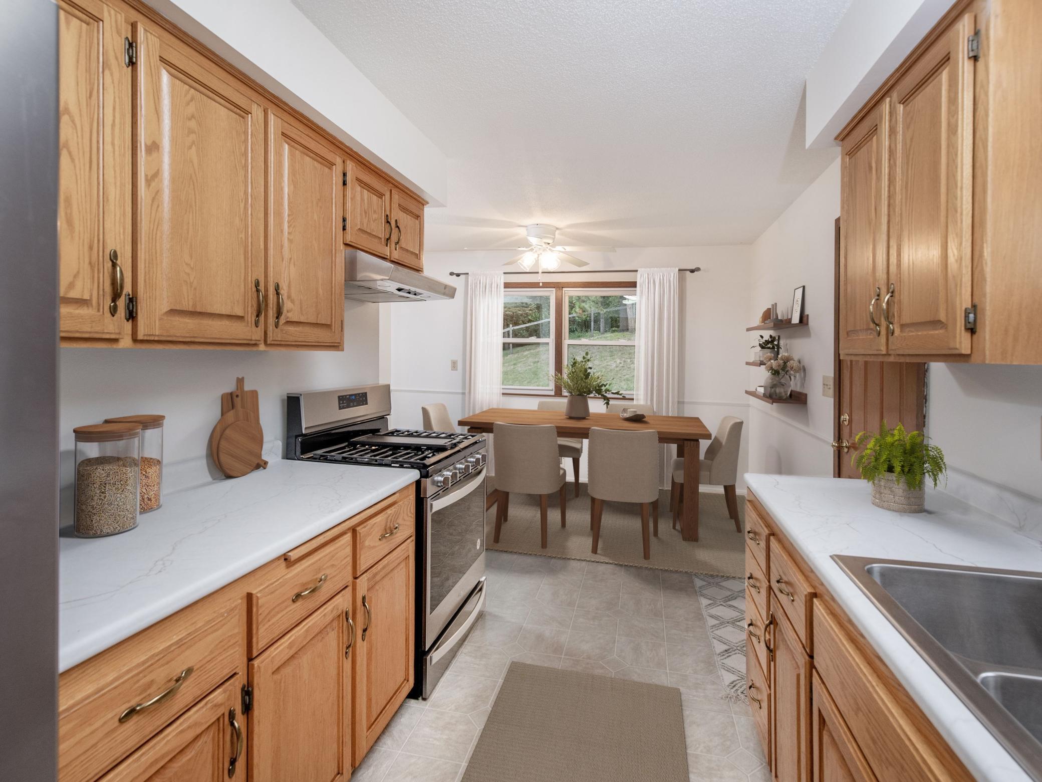 View of Residential at 416 21st Avenue, South Saint Paul MN 55075, South Saint Paul (7 of 28) - Mike Wilen | Minnesota Team Real Estate