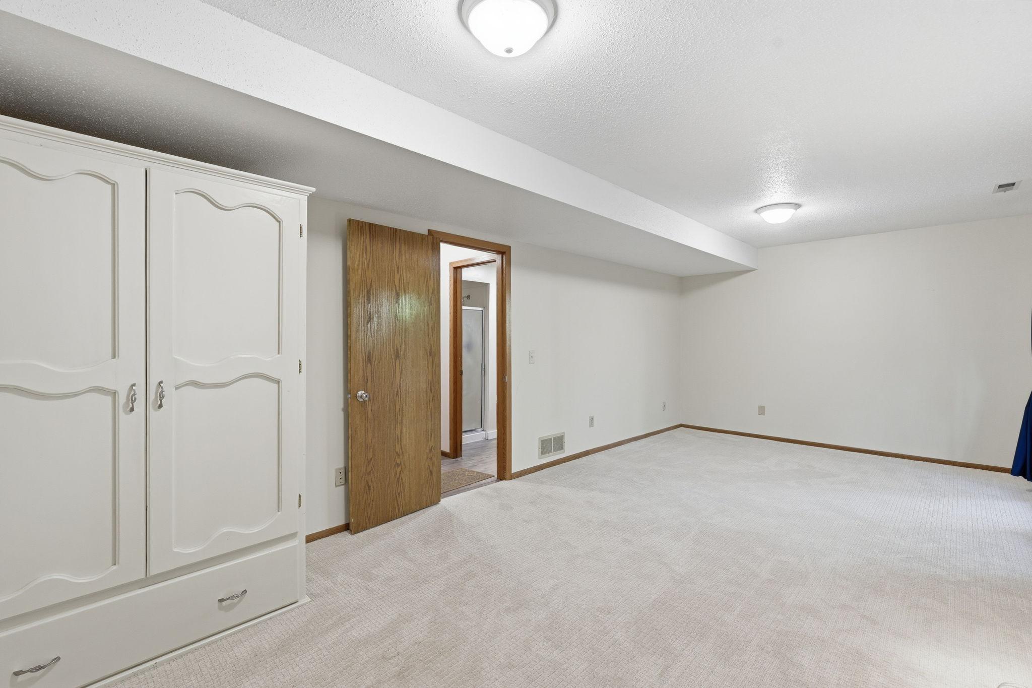 View of Residential at 199 Nature Way, Little Canada MN 55117, Little Canada (23 of 27) - Mike Wilen | Minnesota Team Real Estate