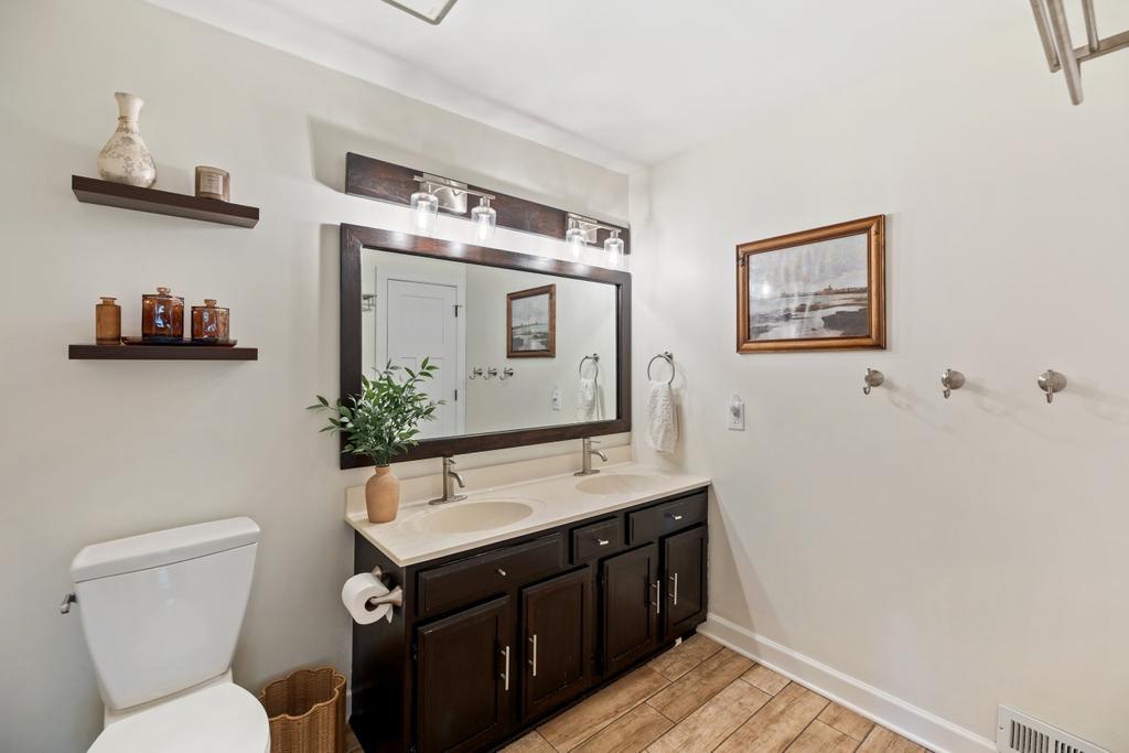 View of Residential at 6630 Falstaff Road, Woodbury MN 55125, Woodbury (31 of 42) - Mike Wilen | Minnesota Team Real Estate