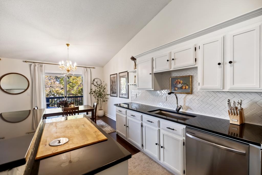 View of Residential at 6630 Falstaff Road, Woodbury MN 55125, Woodbury (12 of 42) - Mike Wilen | Minnesota Team Real Estate