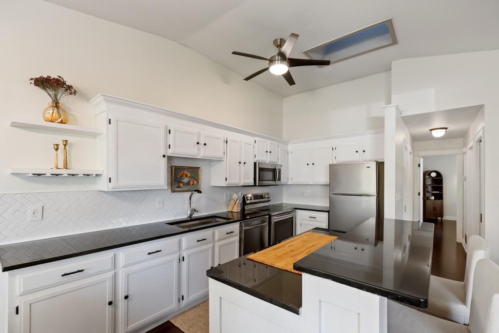 View of Residential at 6630 Falstaff Road, Woodbury MN 55125, Woodbury (25 of 42) - Mike Wilen | Minnesota Team Real Estate