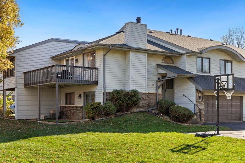 View of Residential at 6630 Falstaff Road, Woodbury MN 55125, Woodbury (38 of 42) - Mike Wilen | Minnesota Team Real Estate