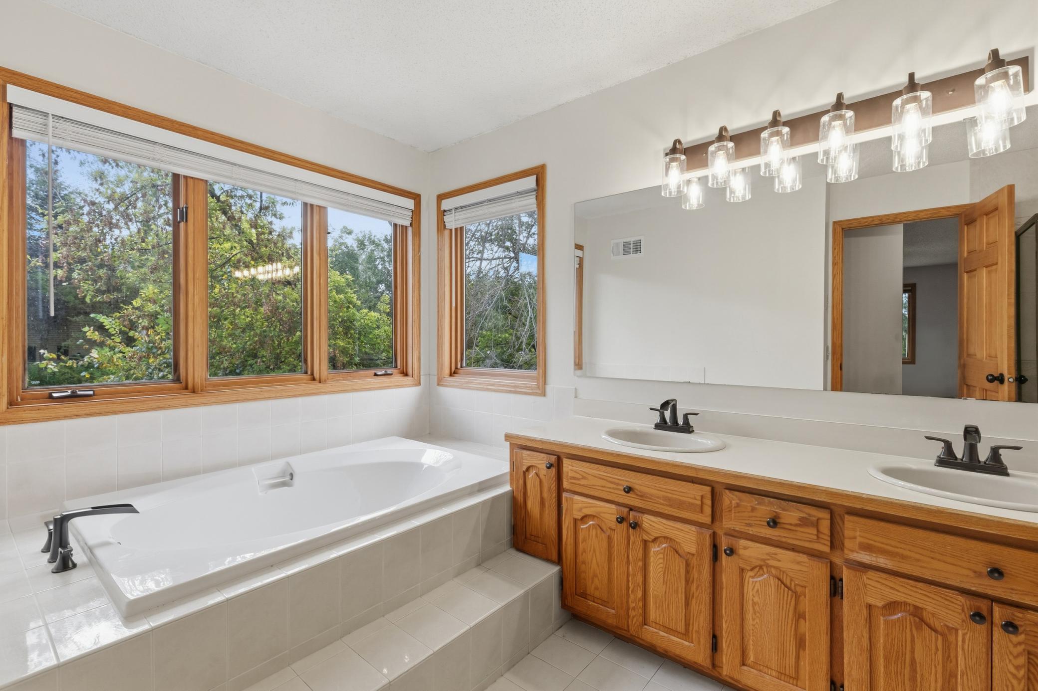 View of Residential at 22530 Forest Ridge Drive, Lakeville MN 55044, Lakeville (38 of 60) - Mike Wilen | Minnesota Team Real Estate