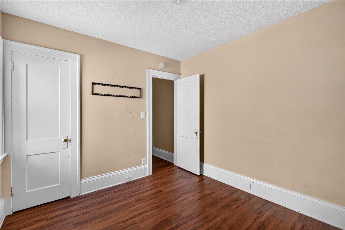 View of Residential at 3442 Logan Avenue, Minneapolis MN 55412, Minneapolis (15 of 17) - Mike Wilen | Minnesota Team Real Estate