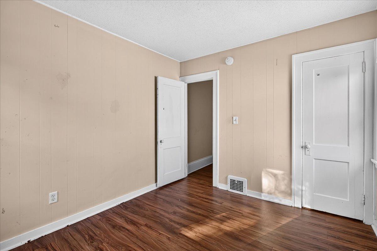 View of Residential at 3442 Logan Avenue, Minneapolis MN 55412, Minneapolis (12 of 17) - Mike Wilen | Minnesota Team Real Estate