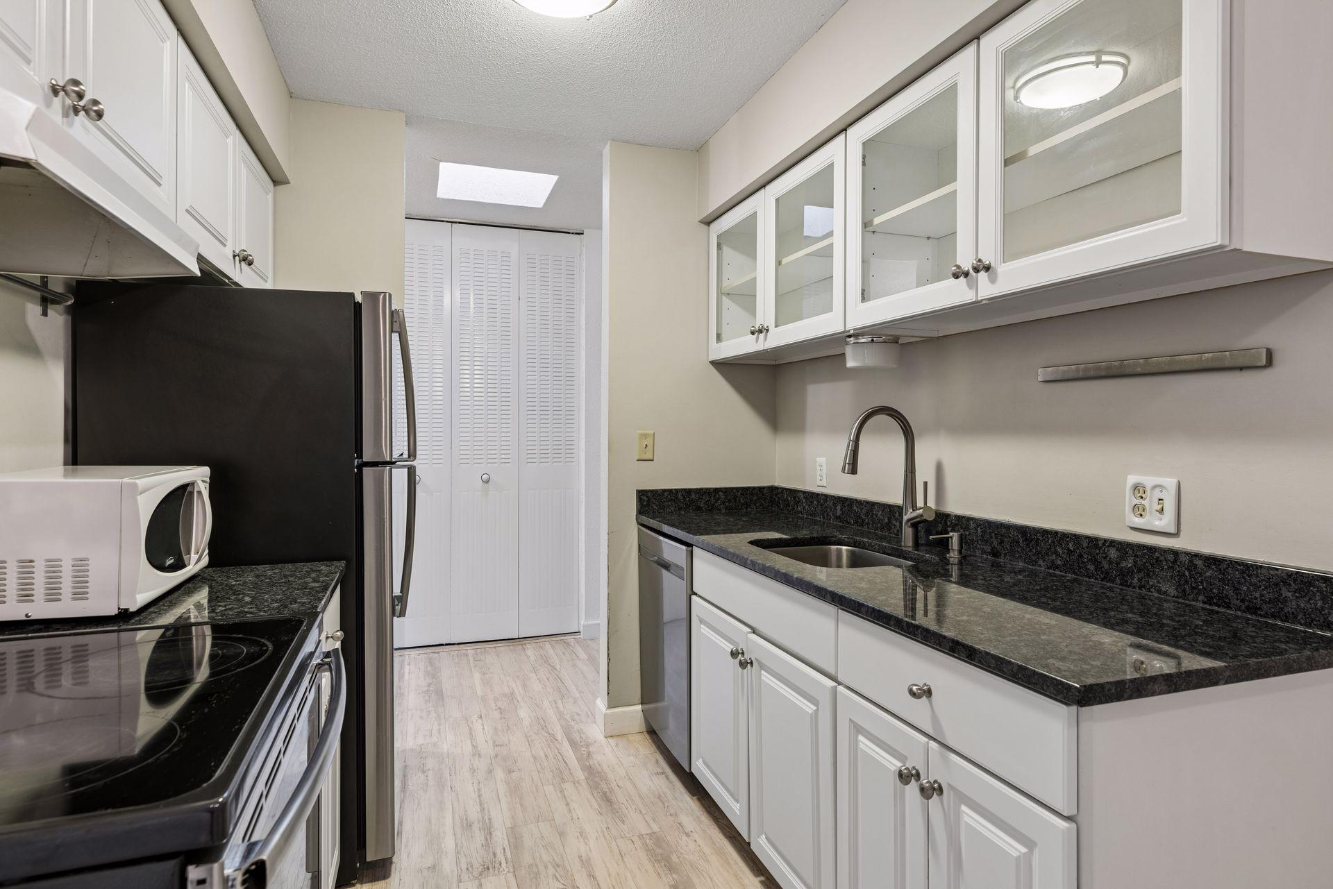 View of Residential at 7414 22nd Street #302, Saint Louis Park MN 55426, Saint Louis Park (12 of 34) - Mike Wilen | Minnesota Team Real Estate
