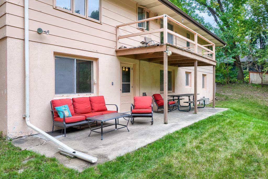 View of Residential at 6525 Sherwood Avenue, Edina MN 55435, Edina (36 of 38) - Mike Wilen | Minnesota Team Real Estate