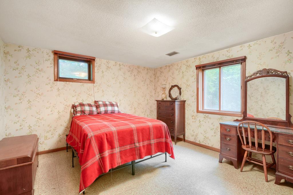 View of Residential at 6525 Sherwood Avenue, Edina MN 55435, Edina (28 of 38) - Mike Wilen | Minnesota Team Real Estate