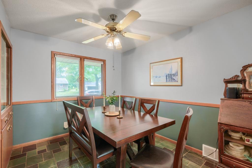 View of Residential at 6525 Sherwood Avenue, Edina MN 55435, Edina (12 of 38) - Mike Wilen | Minnesota Team Real Estate