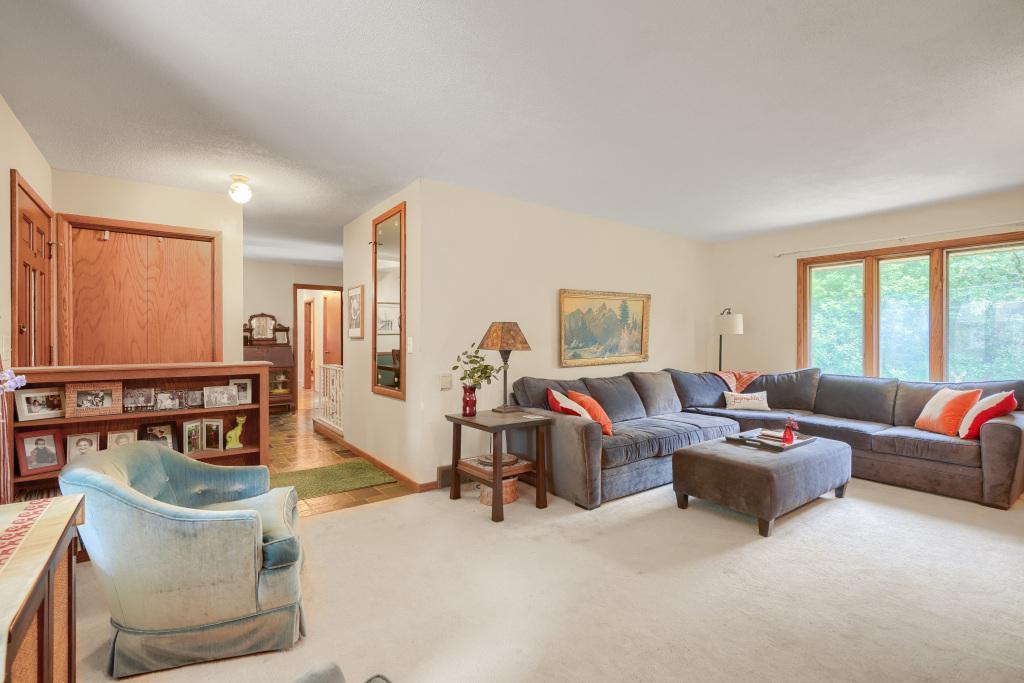 View of Residential at 6525 Sherwood Avenue, Edina MN 55435, Edina (9 of 38) - Mike Wilen | Minnesota Team Real Estate