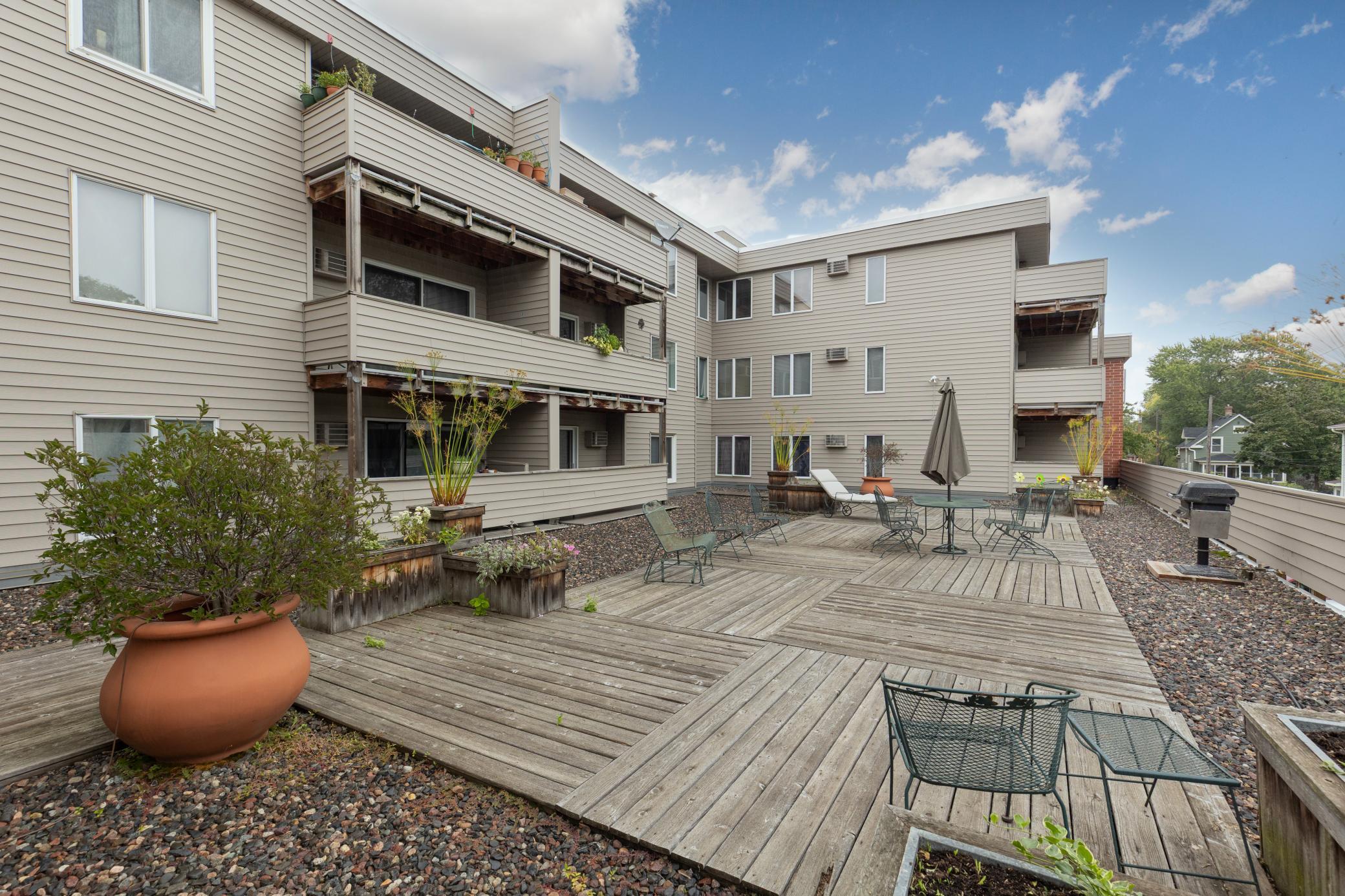 View of Residential at 2425 Franklin Avenue #205, Minneapolis MN 55406, Minneapolis (19 of 25) - Mike Wilen | Minnesota Team Real Estate