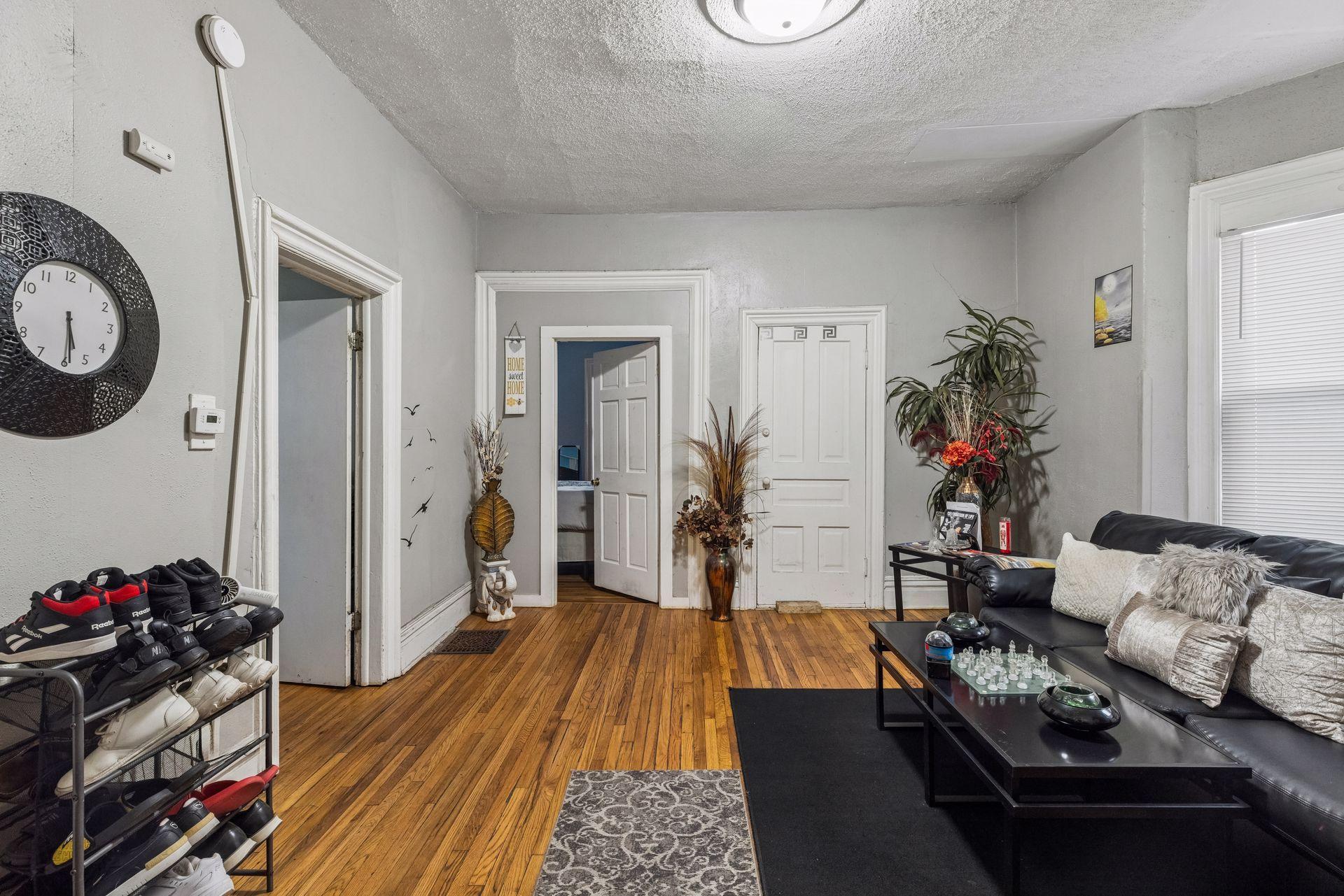 View of Residential Income at 346 Maria Avenue, Saint Paul MN 55106, Saint Paul (10 of 40) - Mike Wilen | Minnesota Team Real Estate