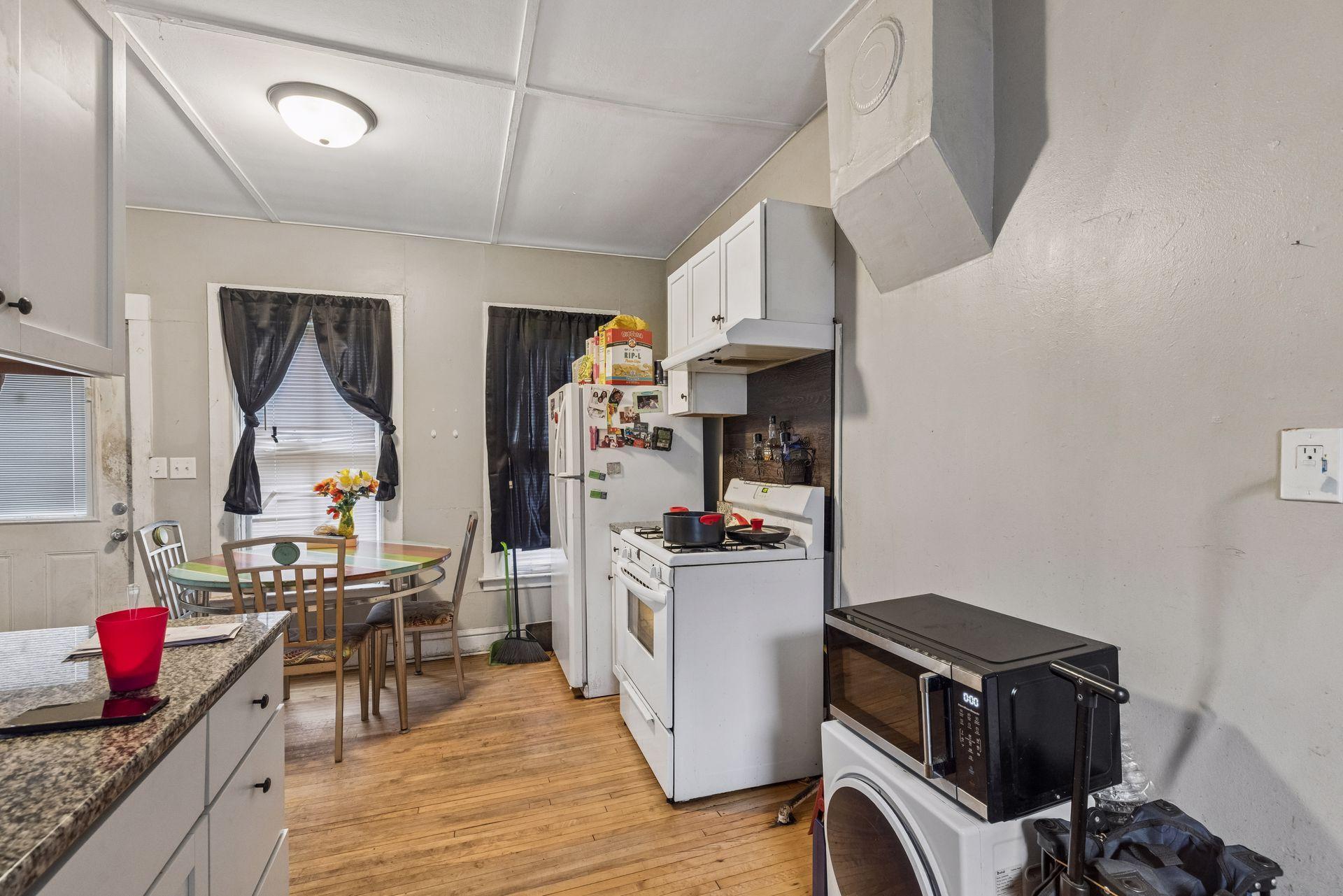 View of Residential Income at 346 Maria Avenue, Saint Paul MN 55106, Saint Paul (9 of 40) - Mike Wilen | Minnesota Team Real Estate