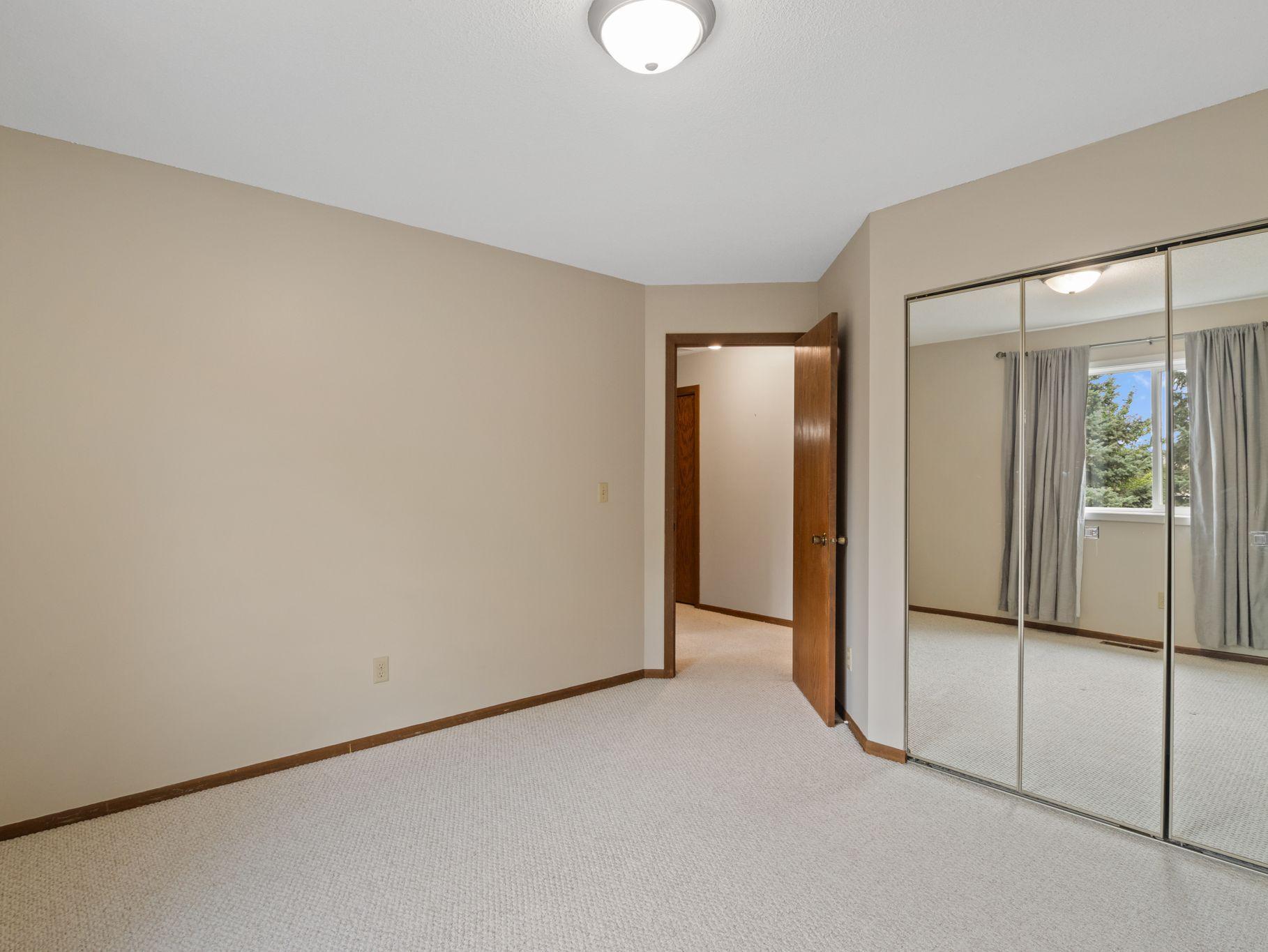 View of Residential at 450 Etna Street #201, Saint Paul MN 55106, Saint Paul (15 of 20) - Mike Wilen | Minnesota Team Real Estate