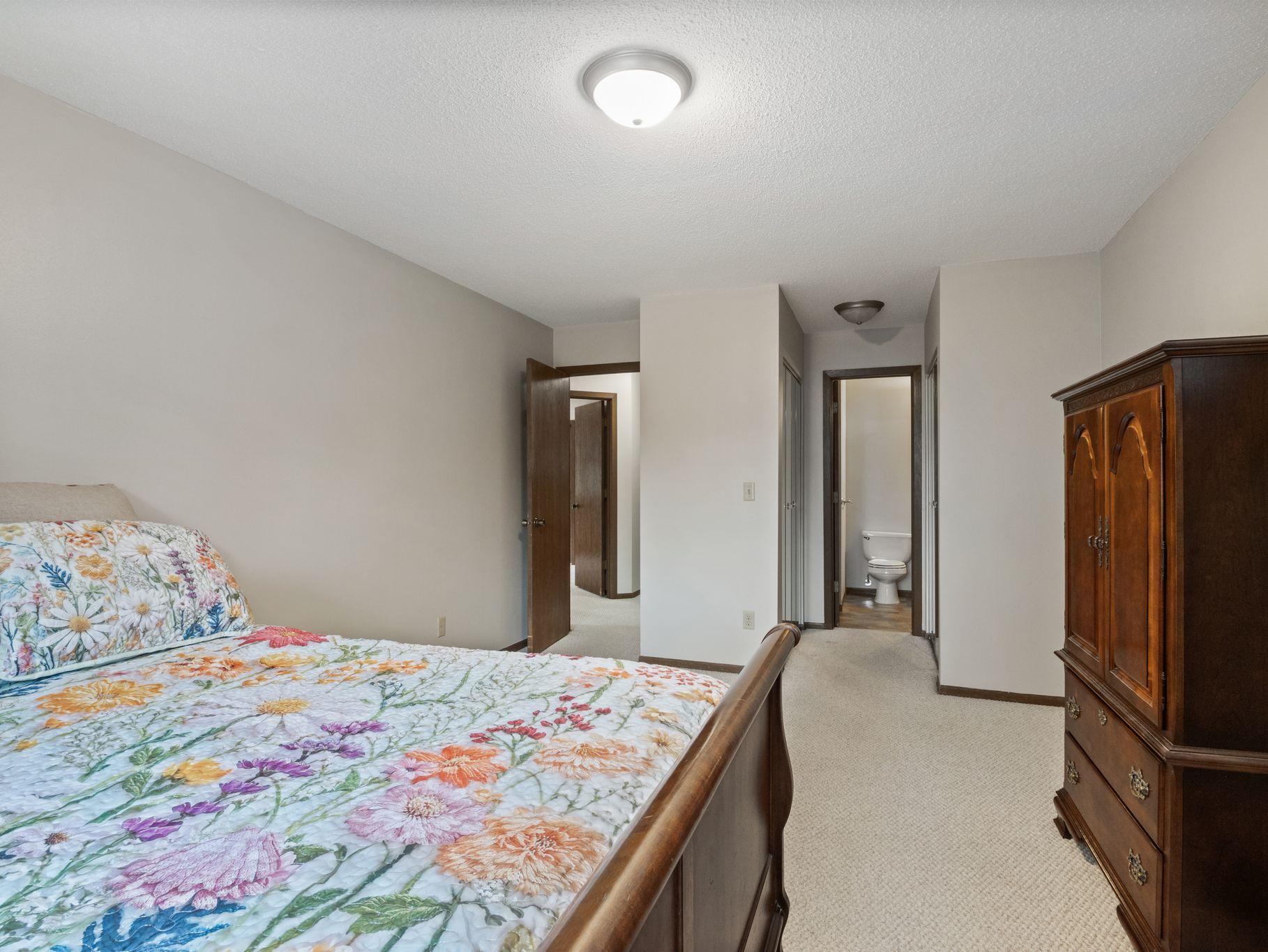 View of Residential at 450 Etna Street #201, Saint Paul MN 55106, Saint Paul (13 of 20) - Mike Wilen | Minnesota Team Real Estate