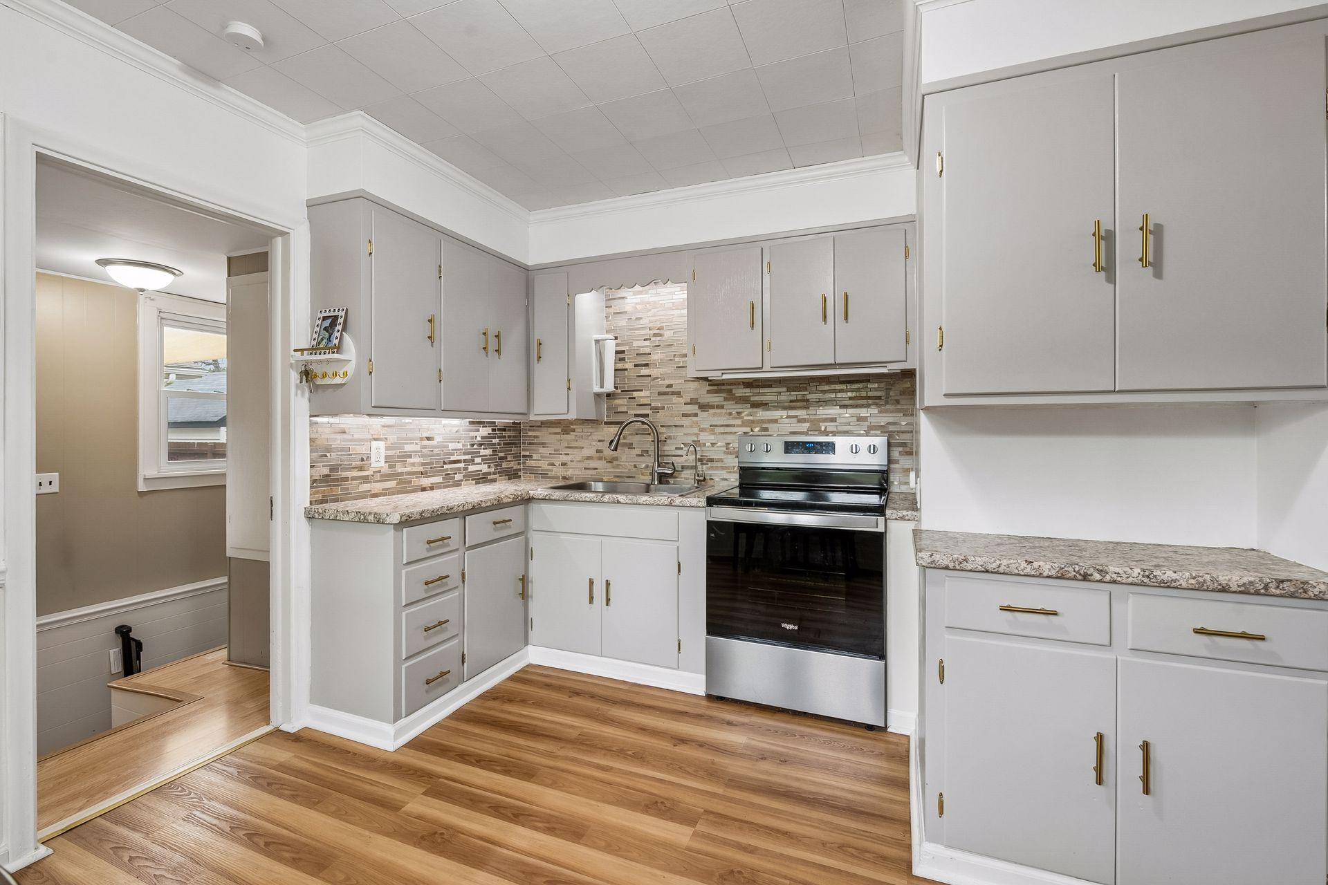 View of Residential at 840 5th Avenue, South Saint Paul MN 55075, South Saint Paul (11 of 37) - Mike Wilen | Minnesota Team Real Estate