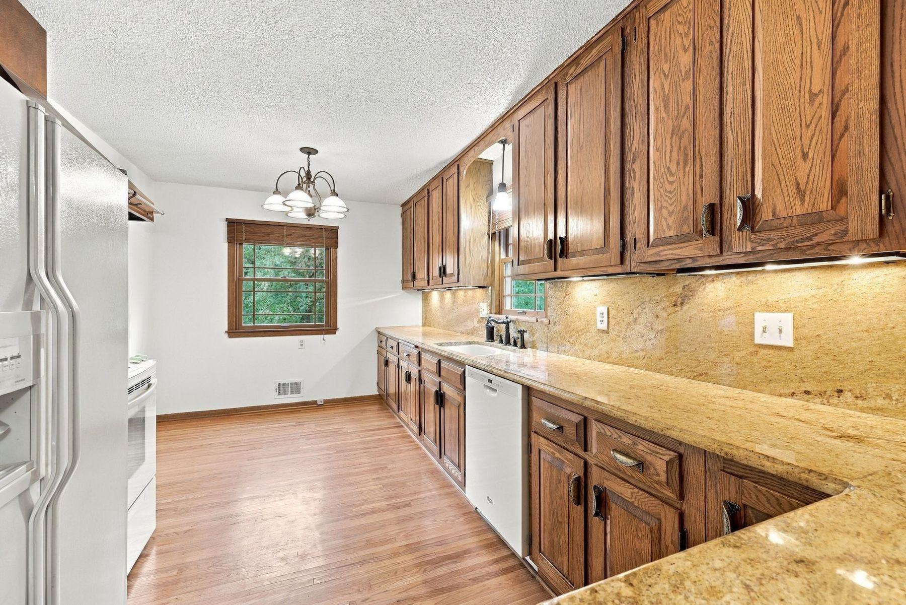 View of Residential at 5136 Bedford Avenue, Edina MN 55436, Edina (9 of 25) - Mike Wilen | Minnesota Team Real Estate