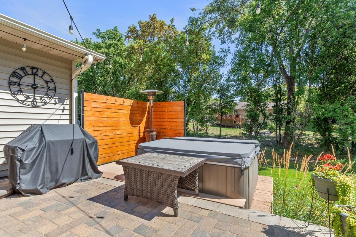 View of Residential at 12041 Robin Road, Maple Grove MN 55369, Maple Grove (23 of 33) - Mike Wilen | Minnesota Team Real Estate
