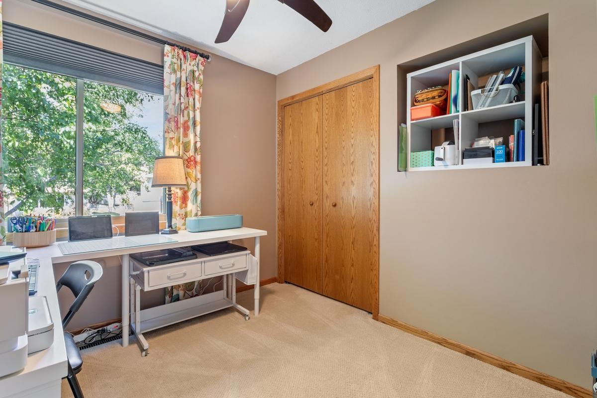 View of Residential at 12041 Robin Road, Maple Grove MN 55369, Maple Grove (17 of 33) - Mike Wilen | Minnesota Team Real Estate