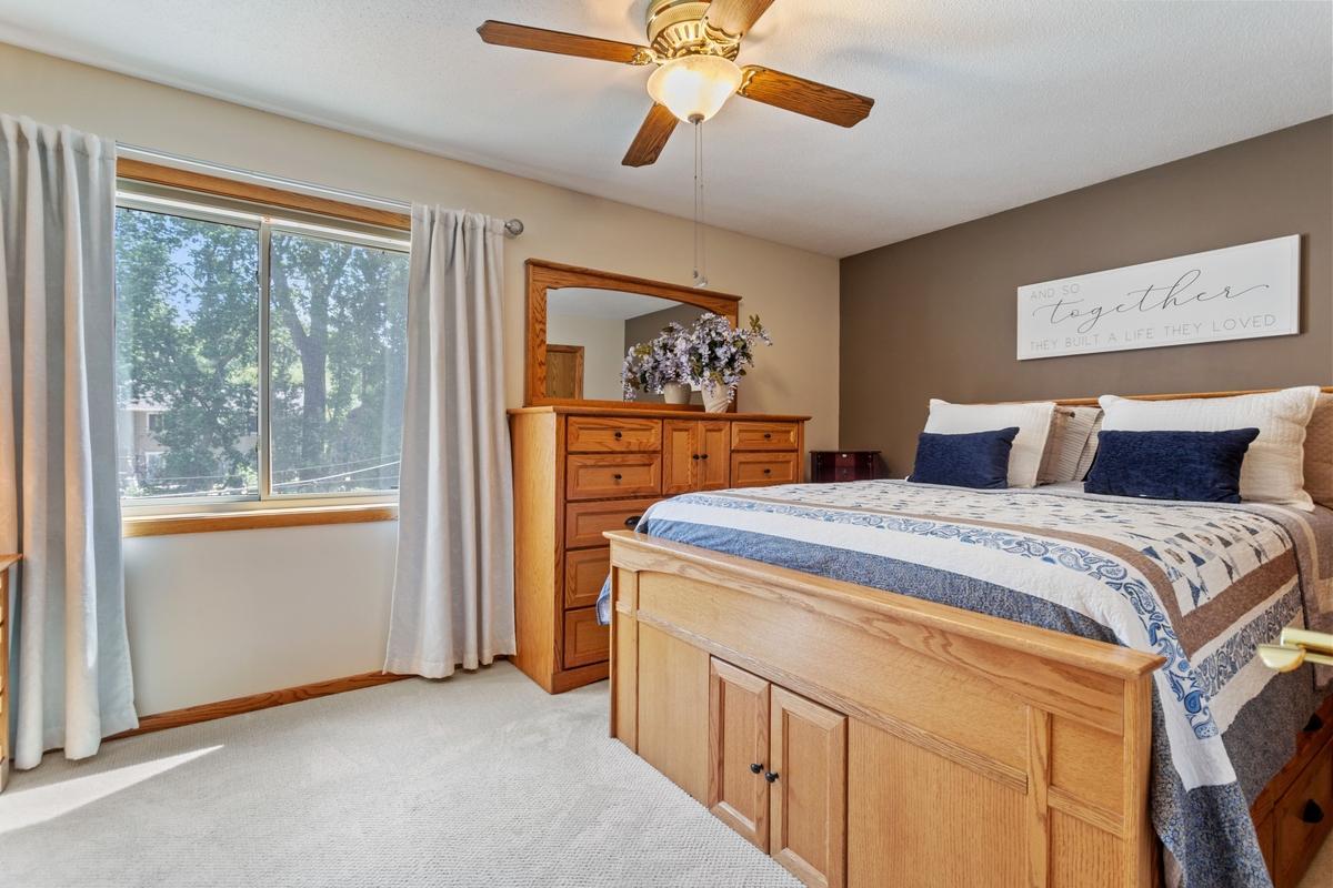 View of Residential at 12041 Robin Road, Maple Grove MN 55369, Maple Grove (15 of 33) - Mike Wilen | Minnesota Team Real Estate