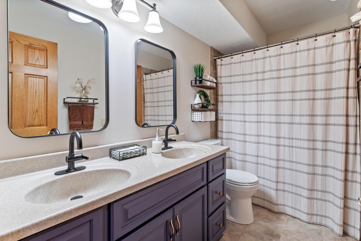 View of Residential at 12041 Robin Road, Maple Grove MN 55369, Maple Grove (14 of 33) - Mike Wilen | Minnesota Team Real Estate
