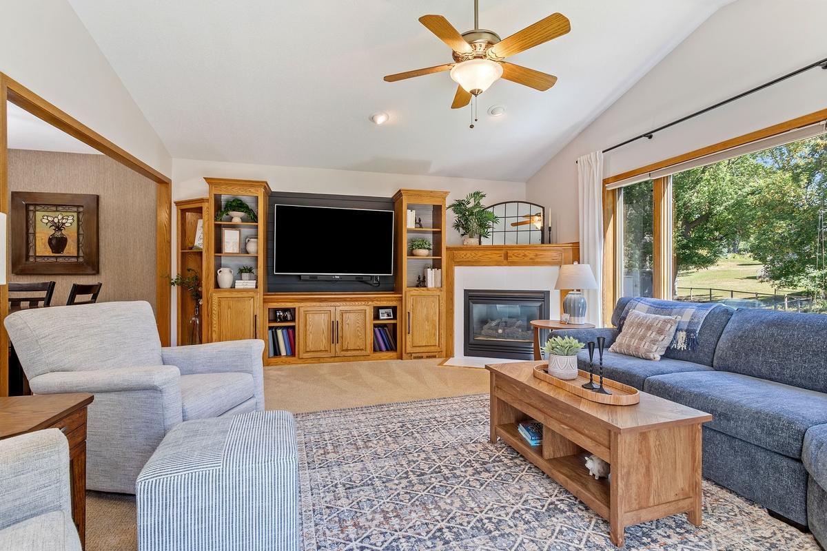 View of Residential at 12041 Robin Road, Maple Grove MN 55369, Maple Grove (13 of 33) - Mike Wilen | Minnesota Team Real Estate