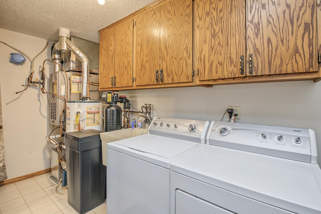 View of Residential at 3774 Goodwin Avenue, Oakdale MN 55128, Oakdale (24 of 25) - Mike Wilen | Minnesota Team Real Estate