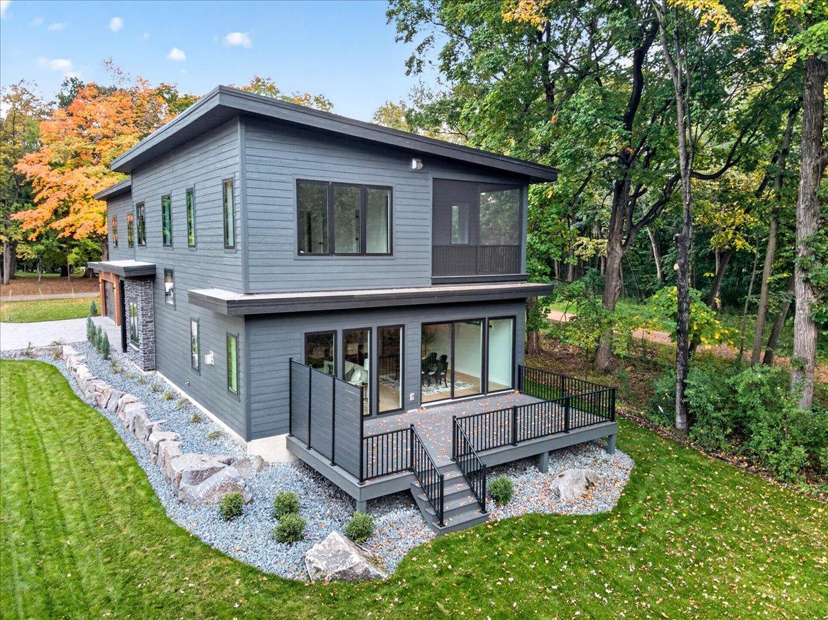 View of Residential at 40 Lilah Lane, Tonka Bay MN 55331, Tonka Bay (3 of 67) - Mike Wilen | Minnesota Team Real Estate
