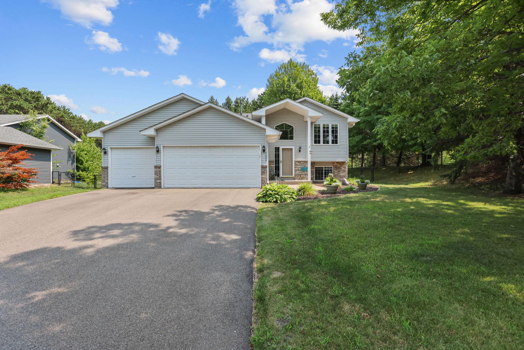 View of Residential at 7600 Palomino Lane, Lino Lakes MN 55014, Lino Lakes (26 of 26) - Mike Wilen | Minnesota Team Real Estate
