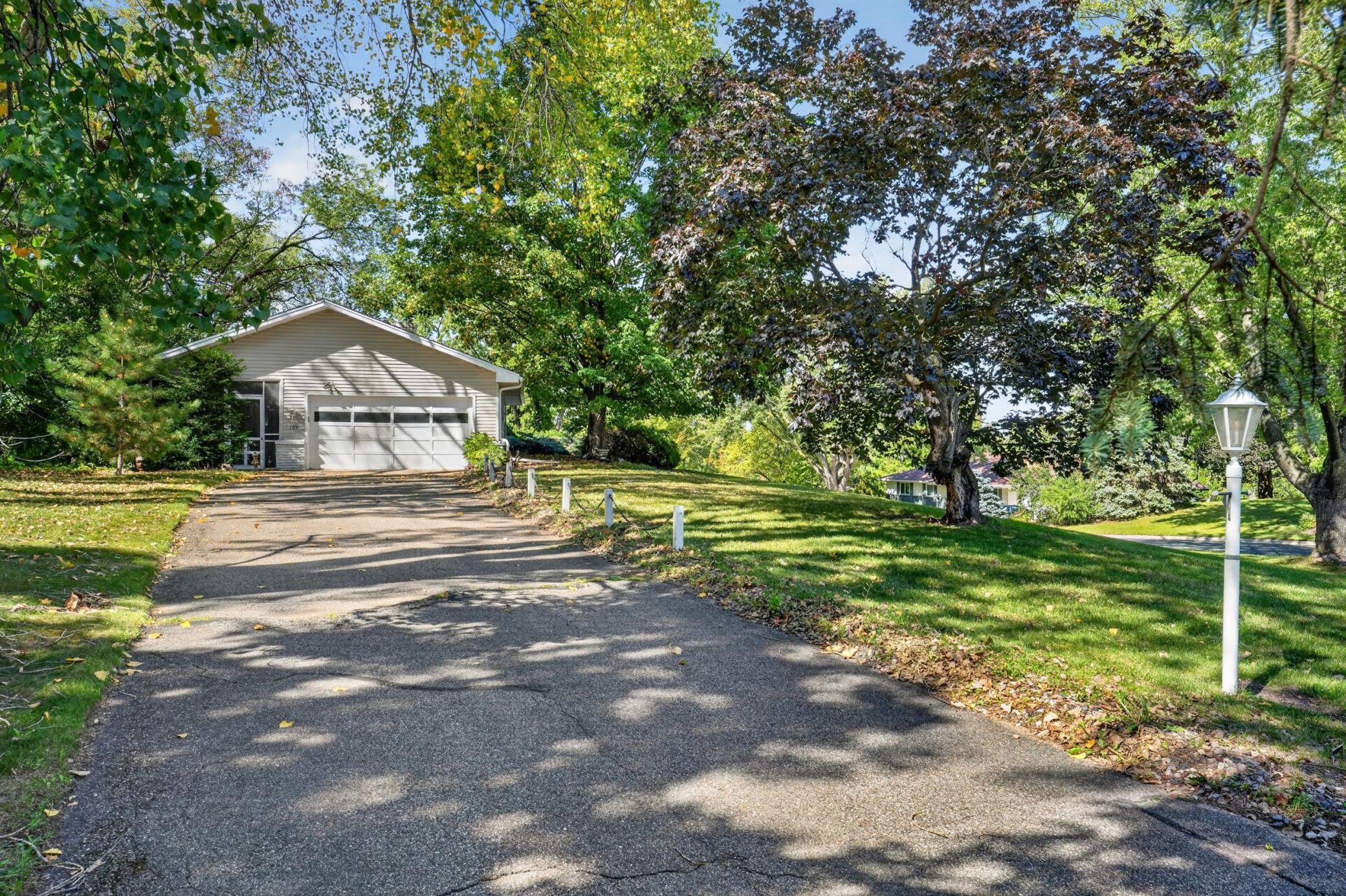 View of Residential at 405 Unique Drive, Burnsville MN 55337, Burnsville (3 of 36) - Mike Wilen | Minnesota Team Real Estate