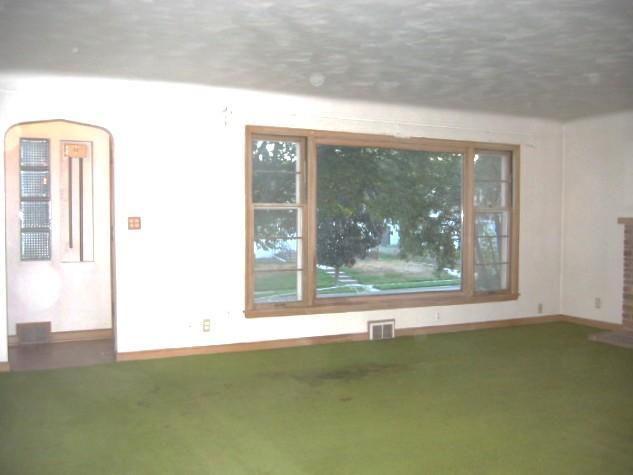 View of Residential at 834 Hoyt Avenue, Saint Paul MN 55117, Saint Paul (3 of 32) - Mike Wilen | Minnesota Team Real Estate