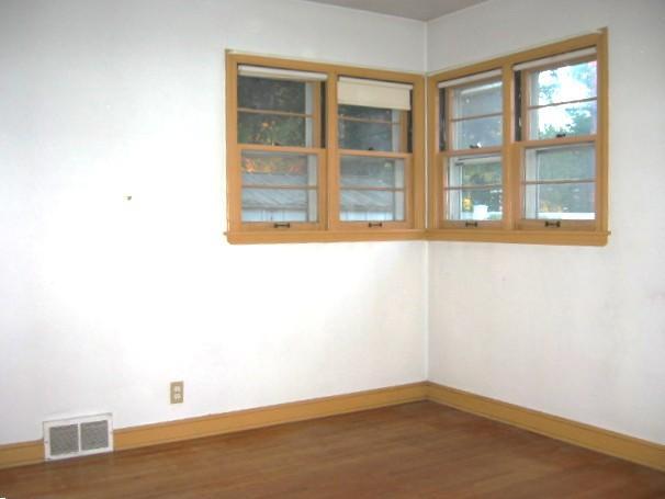 View of Residential at 834 Hoyt Avenue, Saint Paul MN 55117, Saint Paul (15 of 32) - Mike Wilen | Minnesota Team Real Estate