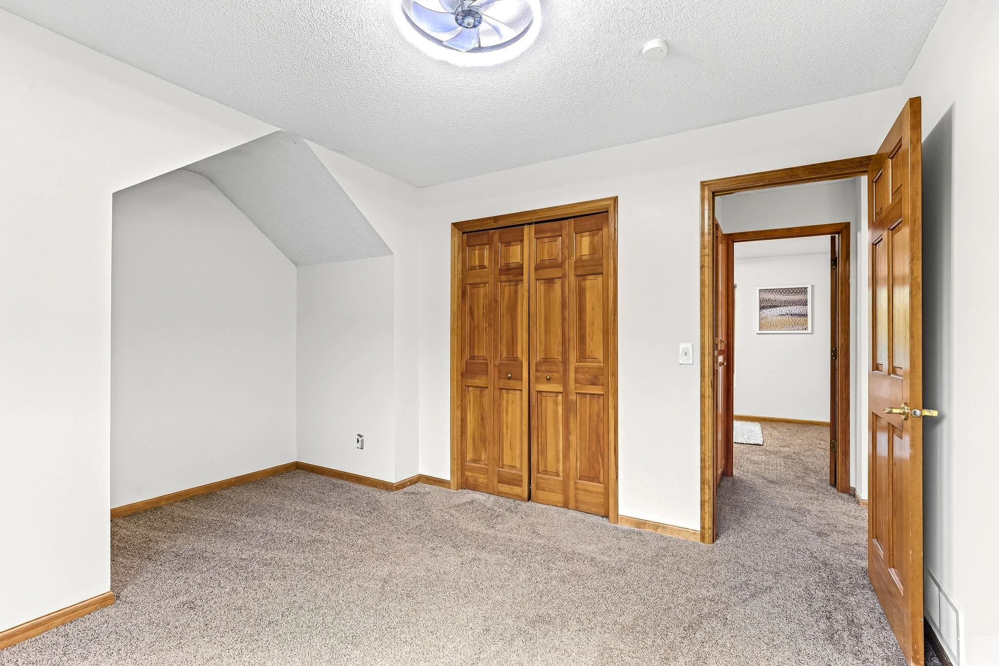View of Residential at 2413 Bridle Creek Trail, Chanhassen MN 55317, Chanhassen (27 of 46) - Mike Wilen | Minnesota Team Real Estate