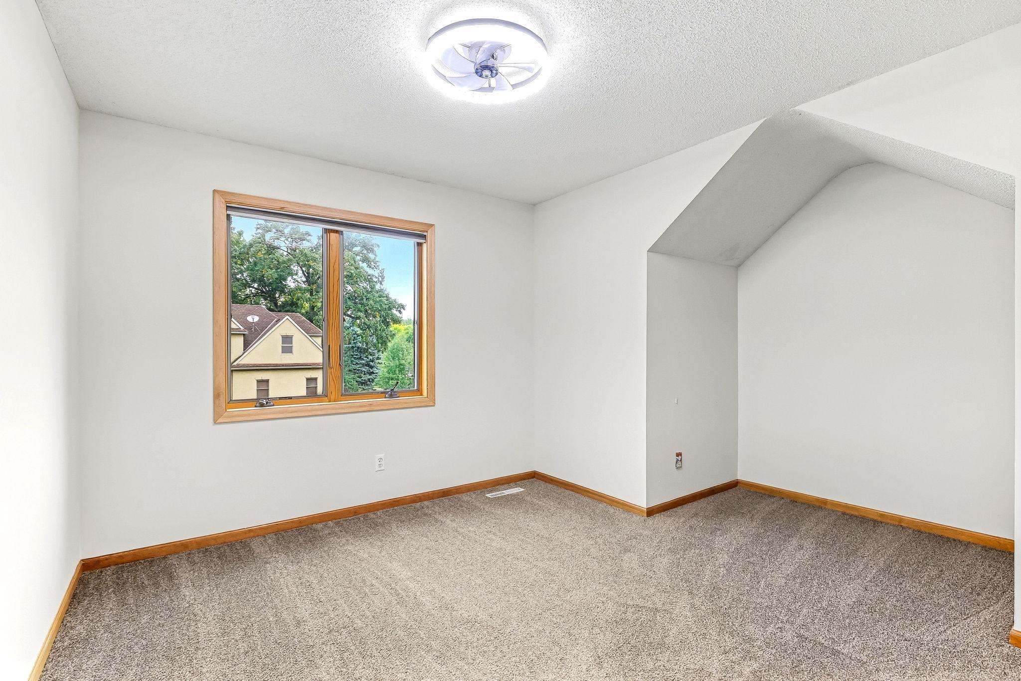 View of Residential at 2413 Bridle Creek Trail, Chanhassen MN 55317, Chanhassen (26 of 46) - Mike Wilen | Minnesota Team Real Estate