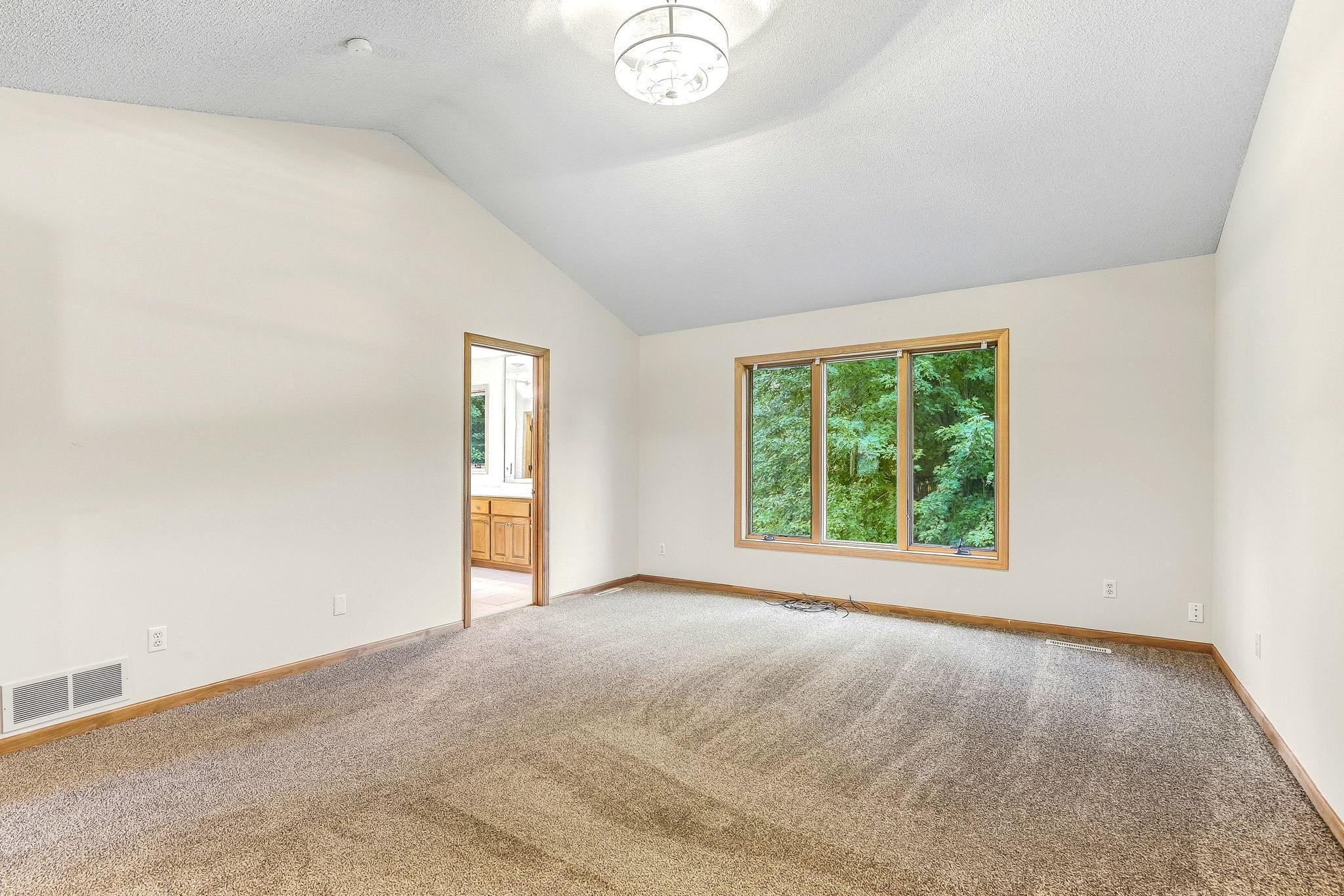 View of Residential at 2413 Bridle Creek Trail, Chanhassen MN 55317, Chanhassen (17 of 46) - Mike Wilen | Minnesota Team Real Estate