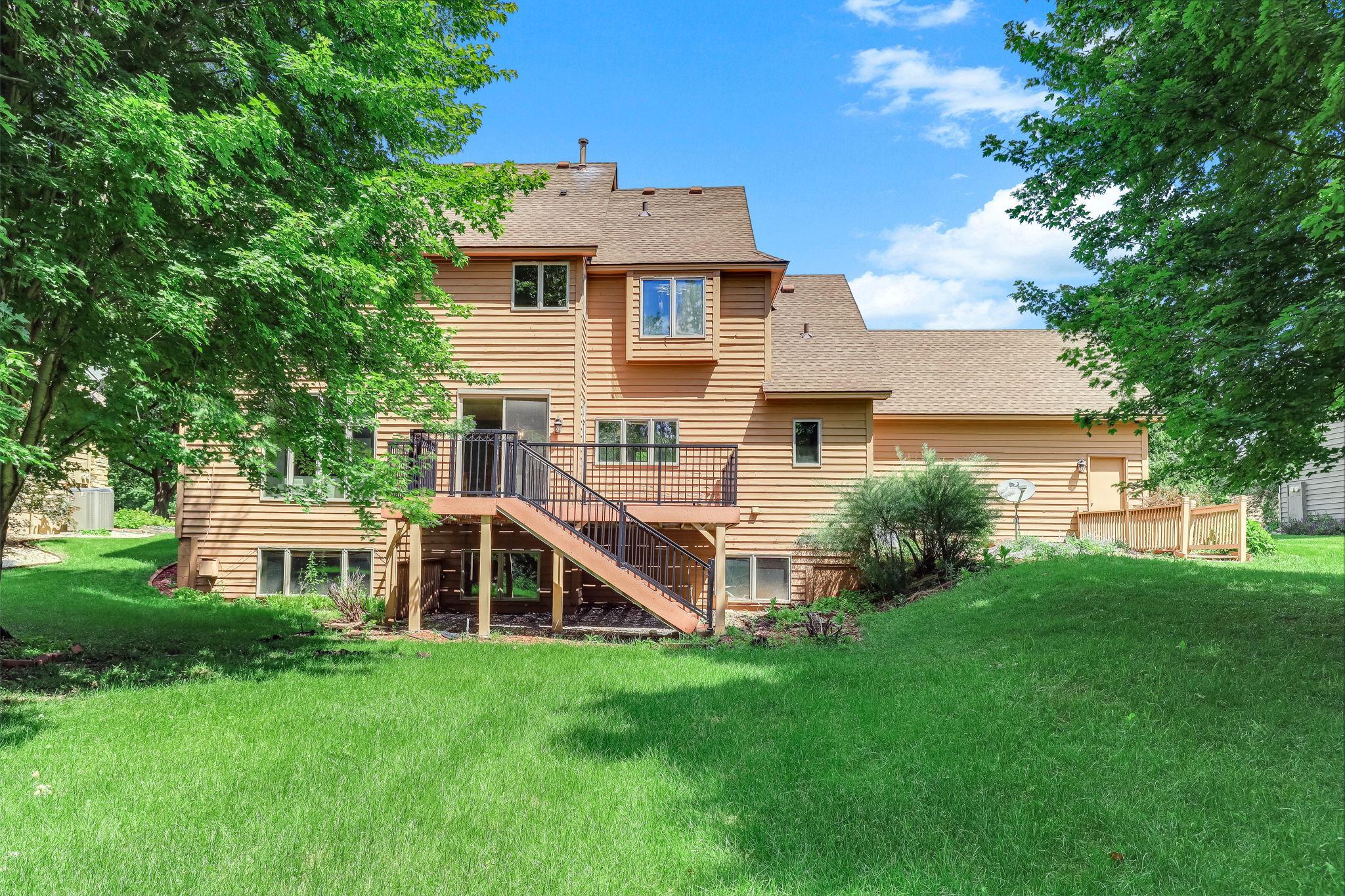 View of Residential at 2413 Bridle Creek Trail, Chanhassen MN 55317, Chanhassen (41 of 46) - Mike Wilen | Minnesota Team Real Estate