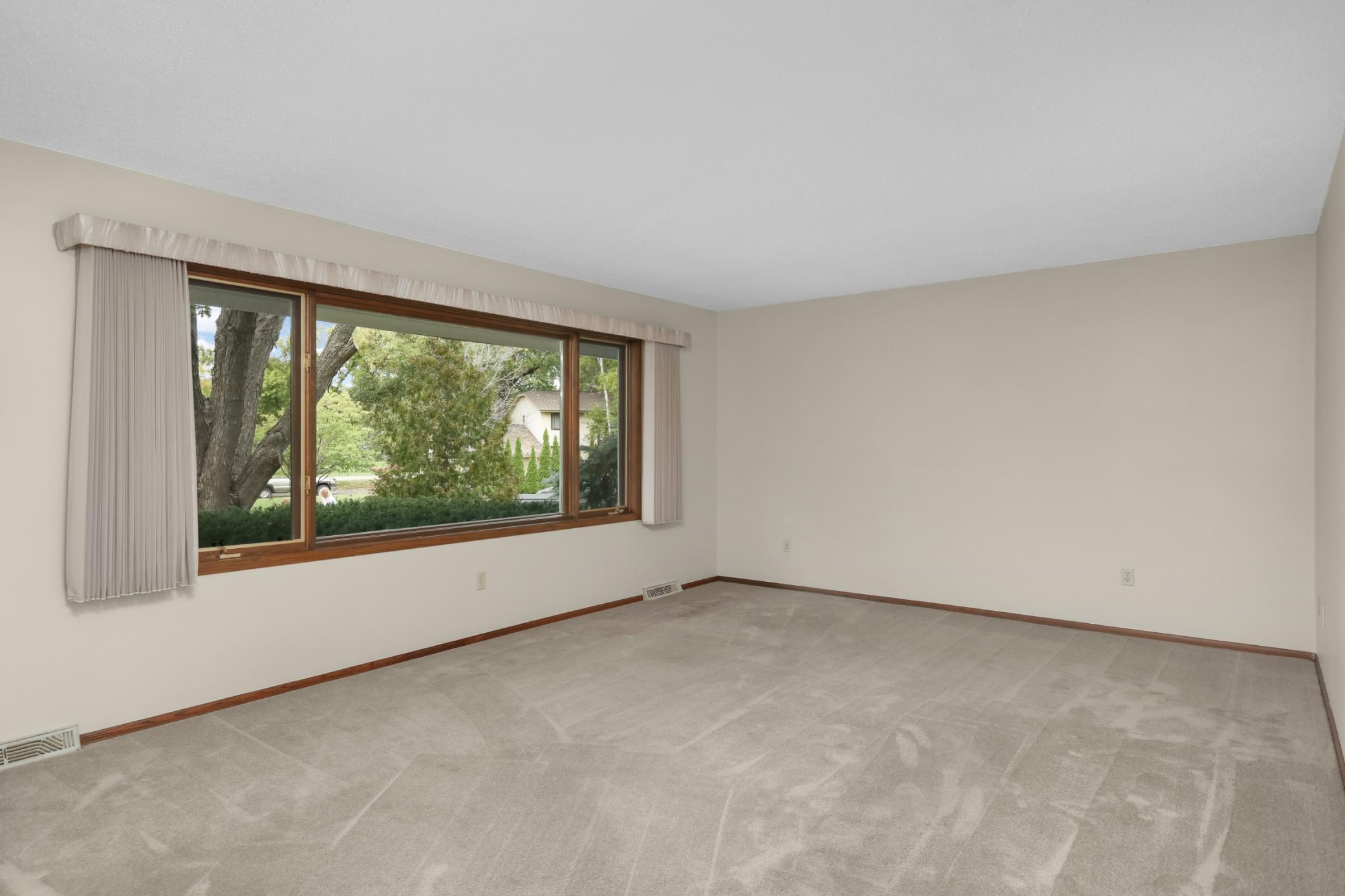 View of Residential at 5220 Cottonwood Lane, Plymouth MN 55442, Plymouth (3 of 22) - Mike Wilen | Minnesota Team Real Estate
