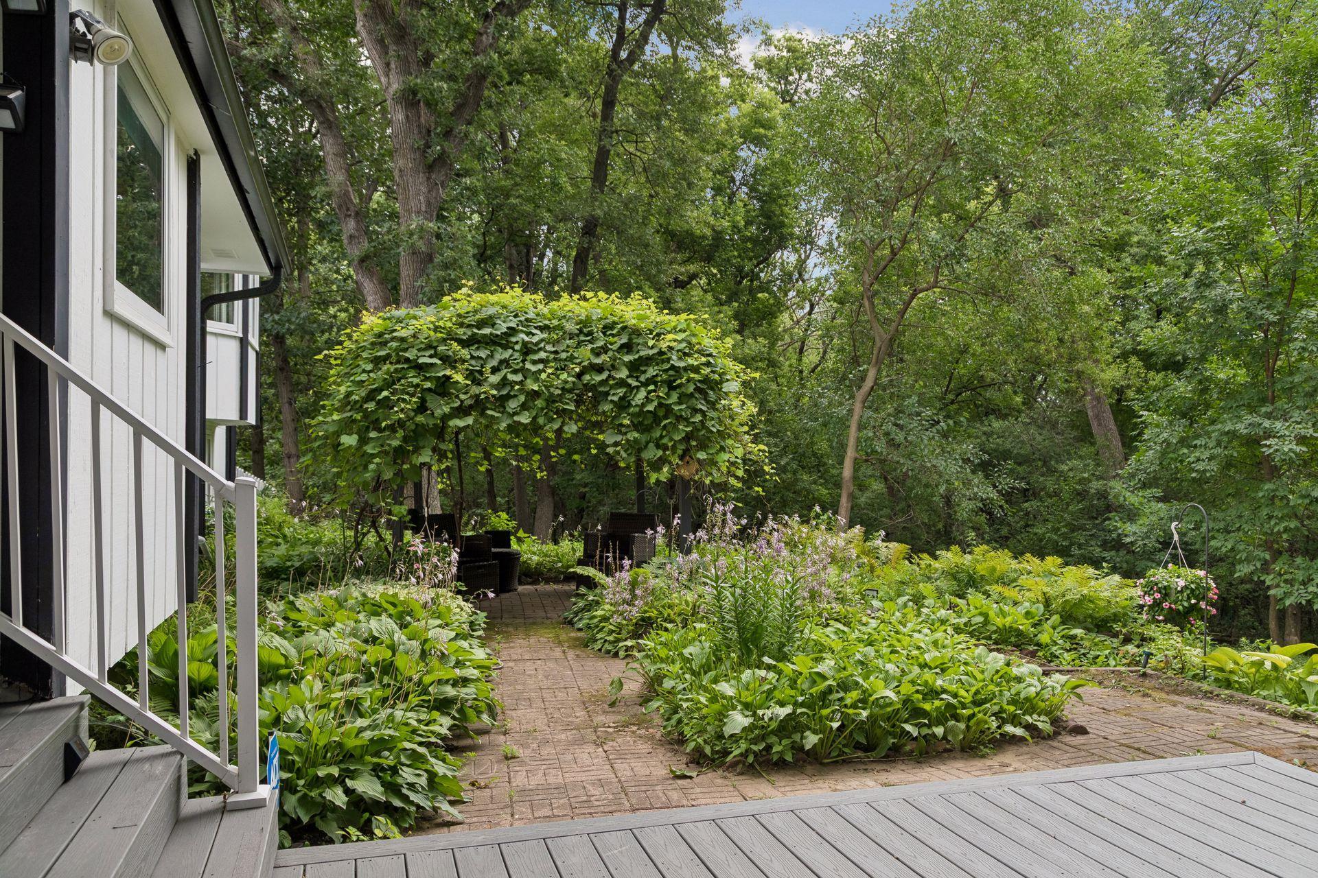View of Residential at 14886 Tealwood Court, Eden Prairie MN 55347, Eden Prairie (39 of 41) - Mike Wilen | Minnesota Team Real Estate