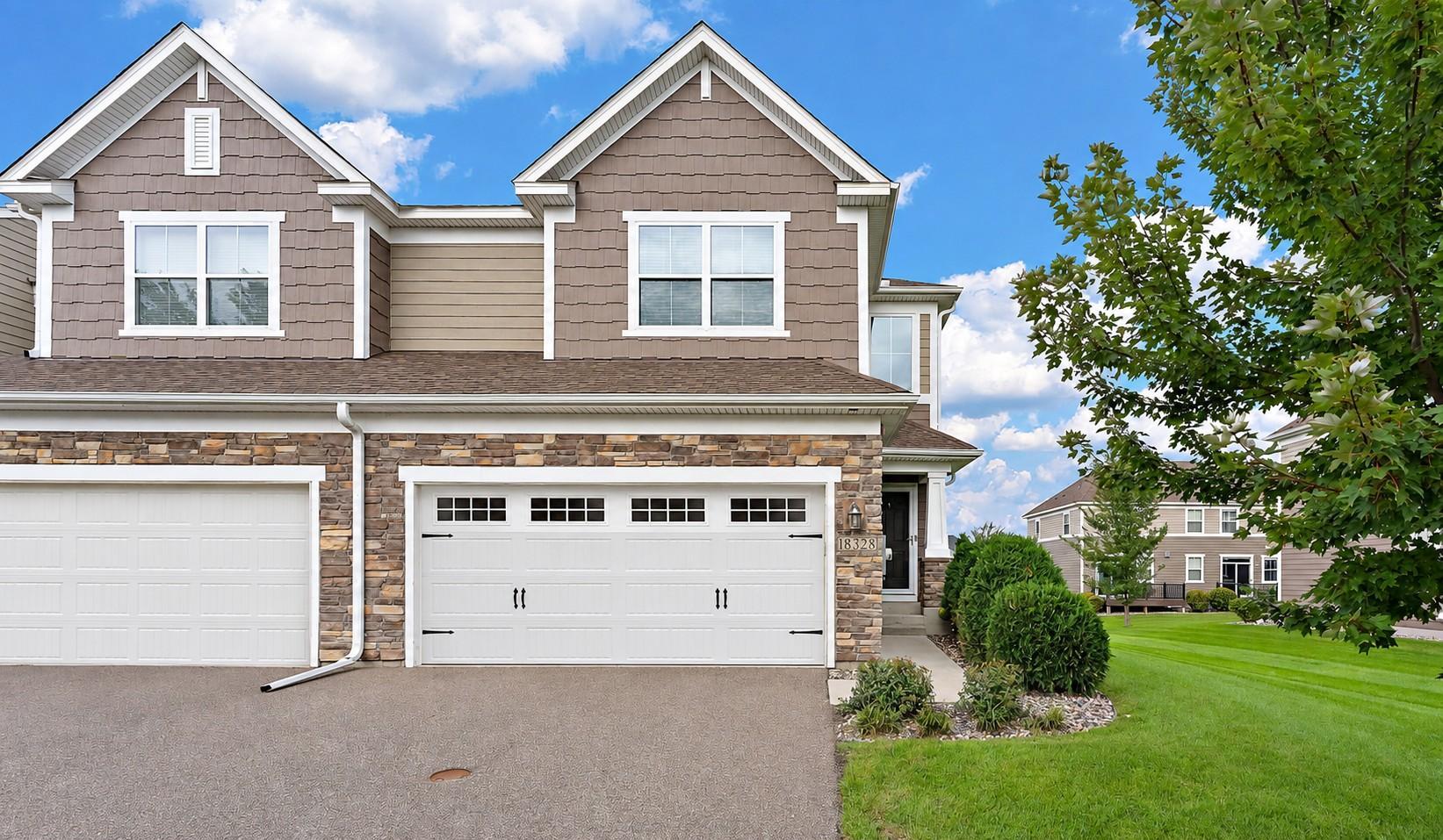 View of (TH) Side x Side at 18328 Glastonbury, Lakeville - Mike Wilen | Minnesota Team Real Estate
