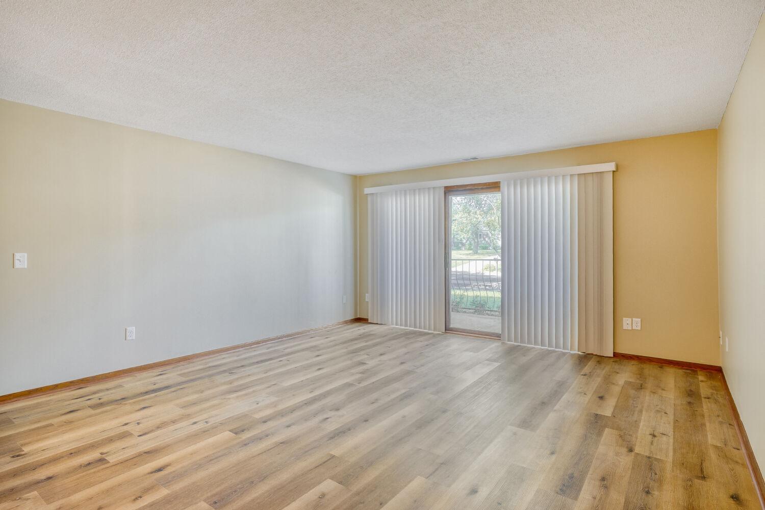 View of Residential at 1450 Bidwell Street #108, West Saint Paul MN 55118, West Saint Paul (5 of 22) - Mike Wilen | Minnesota Team Real Estate